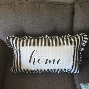 Striped Black and White 'Home' Accent Pillow.🖤🤍  PRE OWNED